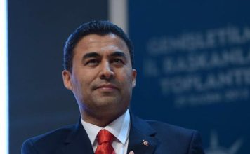 MUSTAFA SEVER’DEN TARIMDA DÖNÜŞÜM ÇAĞRISI: “ÜRET, SAT VE ÇIK DÖNEMİ BİTMELİDİR”