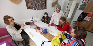 MERSİN BÜYÜKŞEHİR’İN ATÖLYELERİ, KADINLARI HAYATA BAĞLIYOR