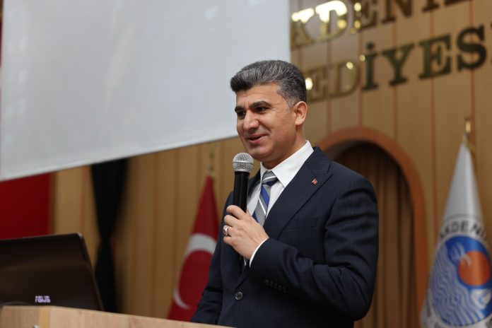 BAŞKAN V. ŞENER