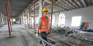 MERSİN’İN HAFIZASI TAŞ BİNA, ‘KENT MÜZESİ’NE DÖNÜŞÜYOR