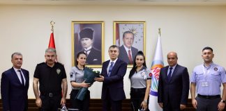 VALİ ATİLLA TOROS, ‘ÖZEL GÜVENLİK HAFTASI’ KAPSAMINDA İL EMNİYET MÜDÜRÜ KAMİL KARABÖRK VE BERABERİNDEKİ HEYET İLE GÖRÜŞTÜ