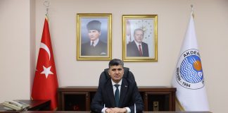 AKDENİZ’DE YEŞİL ALANLARDAKİ İŞGALLERE GEÇİT YOK!