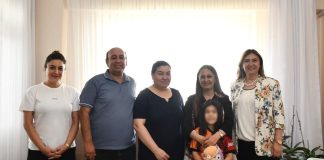 GÖZLERDEKİ IŞILTI, YÜZLERDEKİ TEBESSÜM