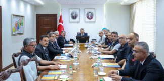 VALİ ATİLLA TOROS BAŞKANLIĞINDA “ORMAN YANGINLARIYLA MÜCADELE DEĞERLENDİRME TOPLANTISI” GERÇEKLEŞTİRİLDİ