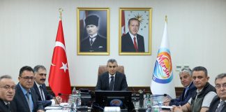 VALİ ATİLLA TOROS’UN BAŞKANLIĞINDA, SOKAK HAYVANLARI BAKIMEVLERİ HAKKINDA DEĞERLENDİRME VE KOORDİNASYON TOPLANTISI GERÇEKLEŞTİRİLDİ