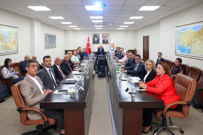 VALİ ATİLLA TOROS’UN BAŞKANLIĞINDA, İL TANITIM VE GELİŞTİRME KURULU TOPLANTISI GERÇEKLEŞTİRİLDİ