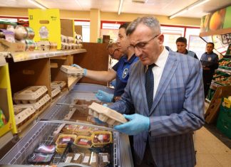 AKDENİZ ZABITA EKİPLERİ TARİHİ GEÇMİŞ ÜRÜNLERİ TOPLADI, İŞLETMELERE CEZAİ İŞLEM UYGULANDI