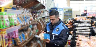 AKDENİZ’DE AVM’LERE SIKI DENETİM