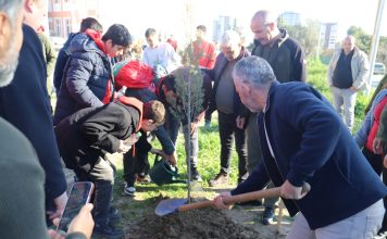 SEVGİYLE DOKUNDUK GELECEĞE NEFES OLDUK