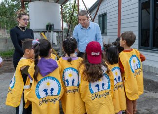 YENİŞEHİR’DE MİNİK ELLER GERİ DÖNÜŞÜMÜ ÖĞRENİYOR