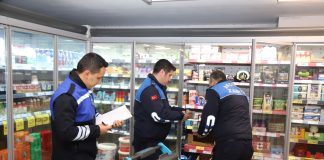 AKDENİZ ZABITASINDAN MARKETLERE RAMAZAN AYI DENETİMİ