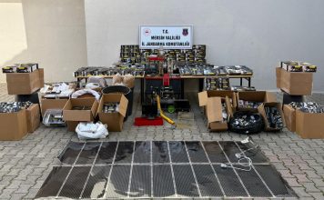 JANDARMADAN KAÇAK MAKARON OPERASYONU