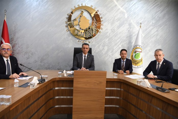 ORMAN GENEL MÜDÜRÜMÜZ SAYIN BEKİR KARACABEY BAŞKANLIĞINDA DEĞERLENDİRME TOPLANTISI GERÇEKLEŞTİRİLDİ