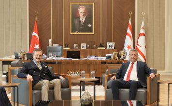 Cumhurbaşkanı Tufan Erhürman, Türkiye Odalar ve Borsalar Birliği Başkanı Rifat Hisarcıklıoğlu ve beraberindeki heyeti kabul etti
