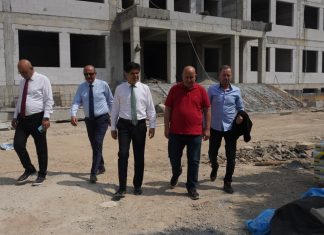 İL MİLLÎ EĞİTİM MÜDÜRÜ MUHAMMED ÖZDEMİRCİ, TARSUS İLÇEMİZDE YAPIMI DEVAM EDEN LİSE İNŞAATLARINI YERİNDE İNCELEDİ