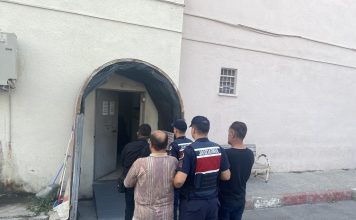 MERSİN’DE 200 MİLYON TL DEĞERİNDEKİ ARSAYI SAHTE VEKALETLE SATMAYA ÇALIŞAN 8 ŞÜPHELİ SUÇÜSTÜ YAKALANDI
