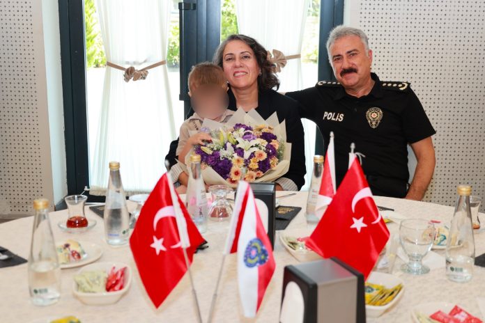 Gülen Gözler Polisevimize Neşe Kattı