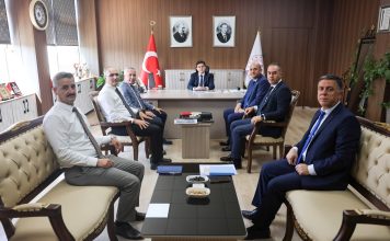 İL MİLLÎ EĞİTİM MÜDÜRÜ MUHAMMED ÖZDEMİRCİ BAŞKANLIĞINDA EĞİTİM DEĞERLENDİRME TOPLANTISI GERÇEKLEŞTİRİLDİ