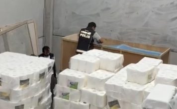 UYUŞTURUCU İMALATHANESİNE OPERASYON : 2 ŞÜPHELİ YAKALANDI