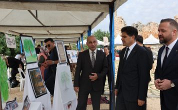 KÖKLERDEN GELECEĞE MÜZİK KÖPRÜSÜ: “GENÇ AR-GE SANAT SAHNESİ” KANLIDİVANE’DE HAYAT BULDU