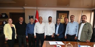 “Mersin esnafını geleceğin şartlarına hazırlıyoruz”