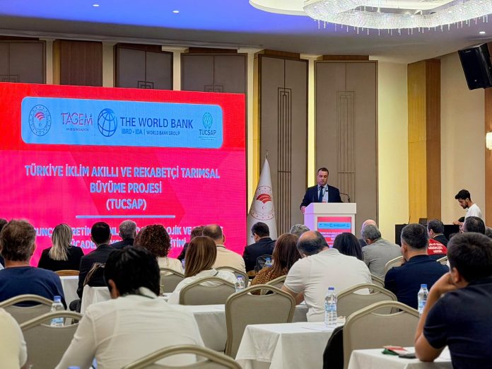 Turunçgilde Biyolojik ve Entegre Mücadele Eğitimi Gerçekleştirildi